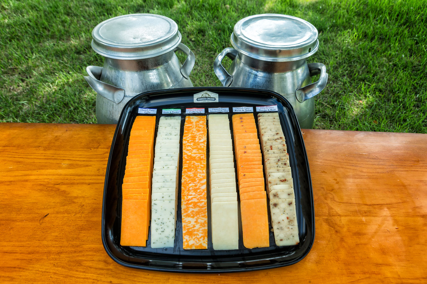 Our Cheese tray comes in a variety of 6 chesses sliced or cubed,